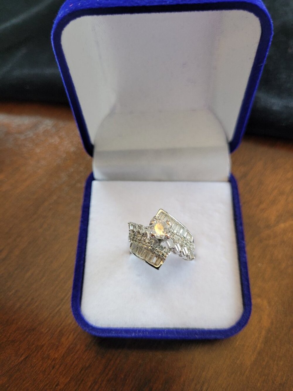 Vintage Silver-toned Faux Diamonds Cocktail Ring